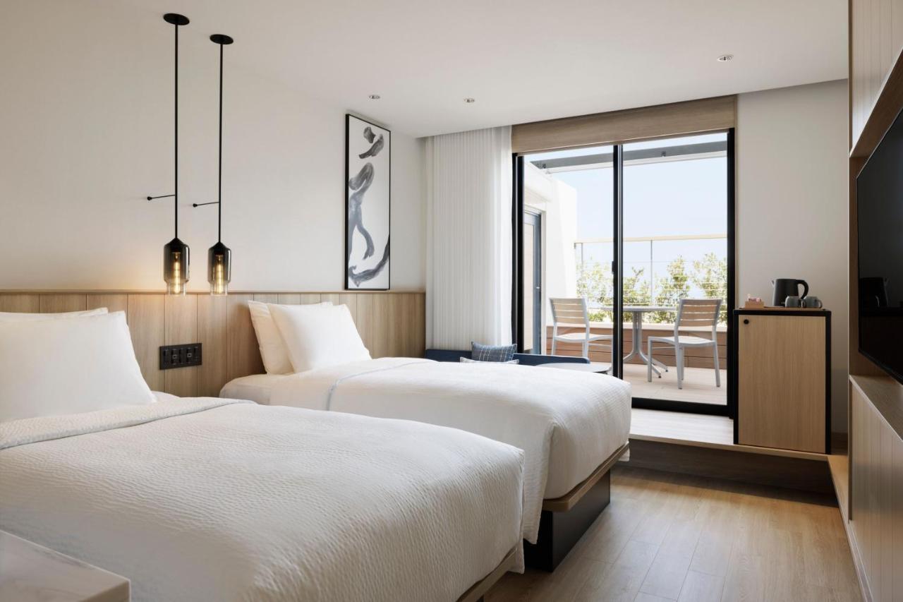 Fairfield By Marriott Hyogo Awaji Higashiura Hotel Ngoại thất bức ảnh